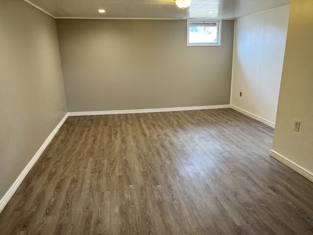 Living room unstaged - 510 E King St
