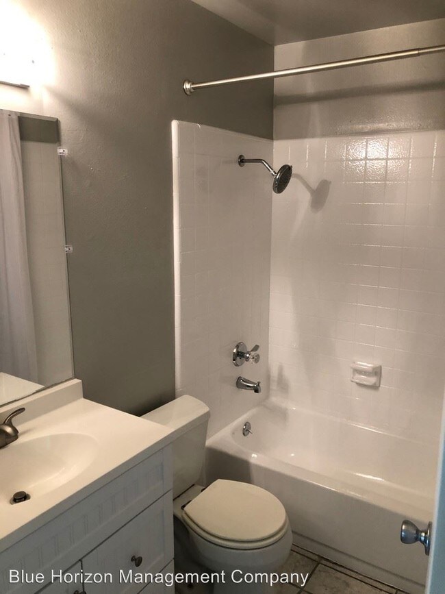 Foto del edificio - 2 br, 1 bath House - 1041 Bailard Ave #1