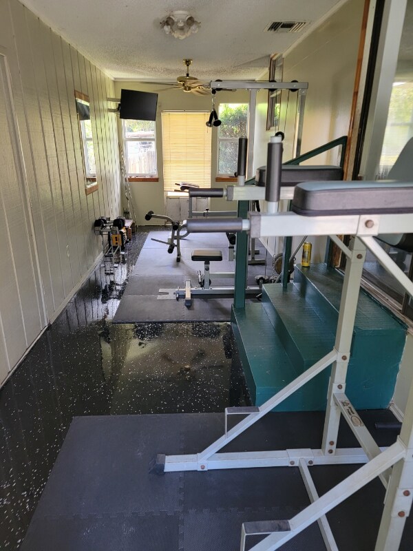 Foto principal - 255 N Myrtle Dr