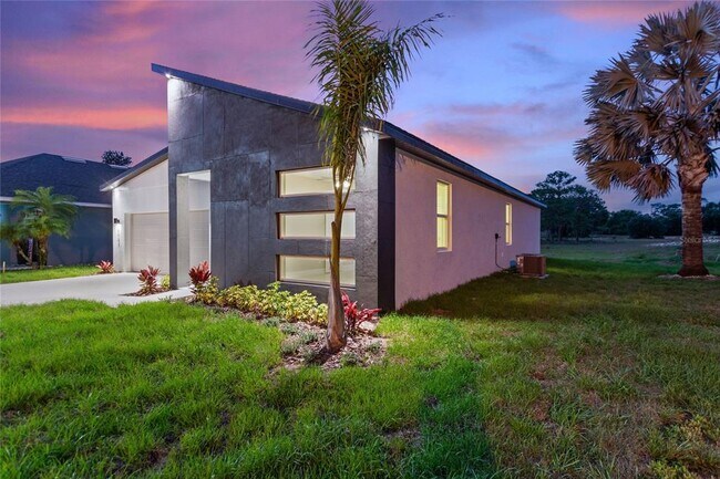 Building Photo - 113 Victoria Ln