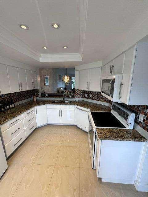 Foto del edificio - 15362 Strathearn Dr