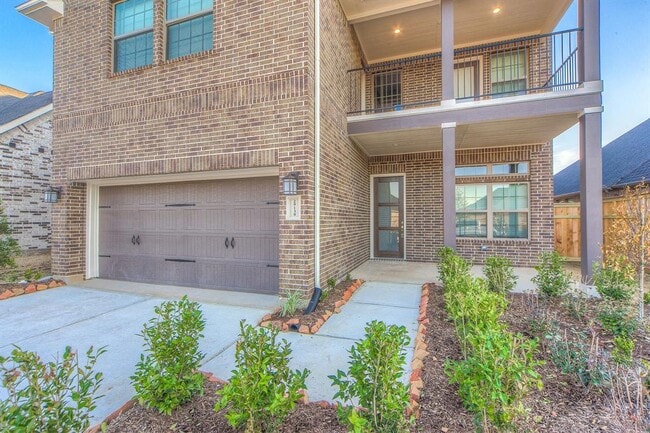 Building Photo - 29139 Autumn Brook Dr