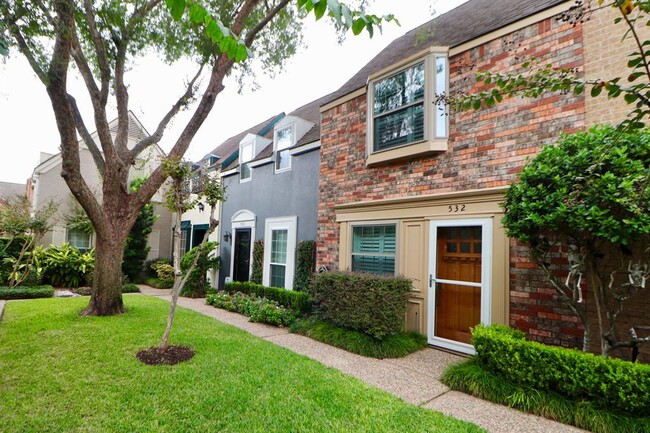 Foto del edificio - 11550 Chimney Rock Rd