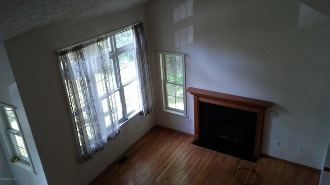 Foto del edificio - 165 Debbie Dr