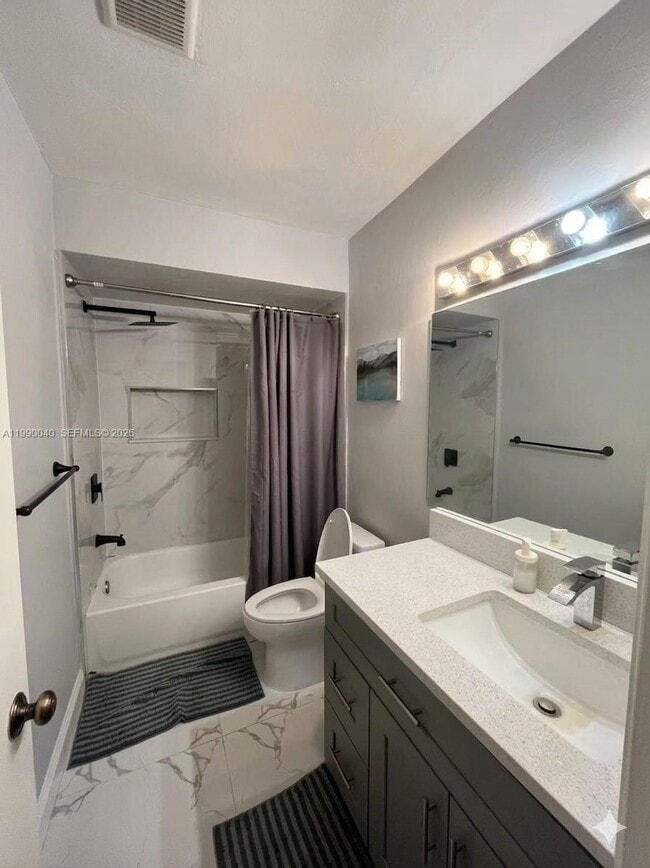 Foto del edificio - 3931 SW 84th Terrace