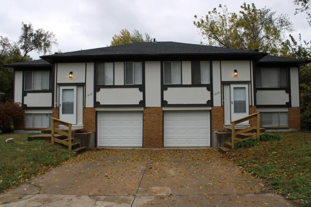 Foto principal - 1606 N 63rd Terrace