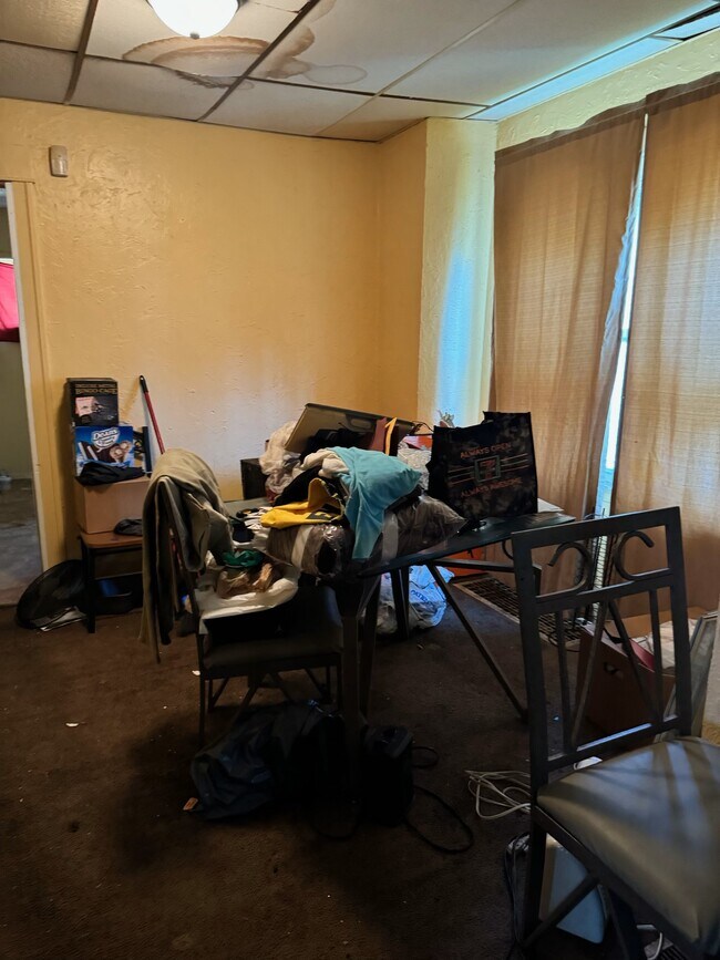 Foto del edificio - 672 Brooklyn Ave