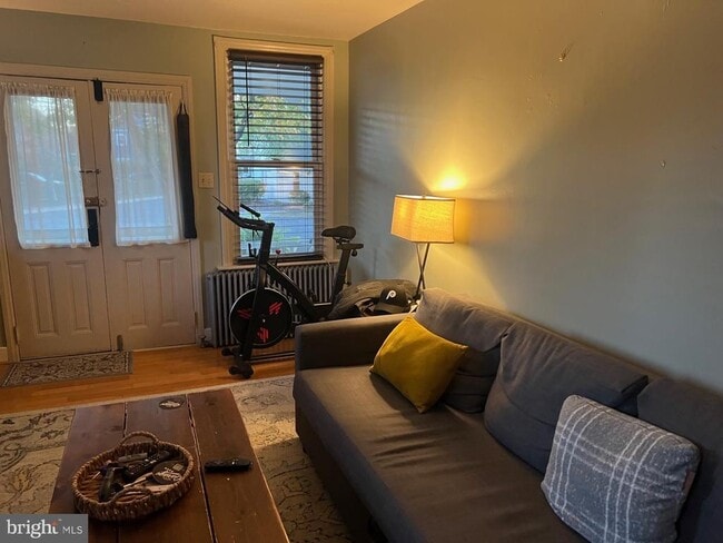 Building Photo - 37 N Clinton St