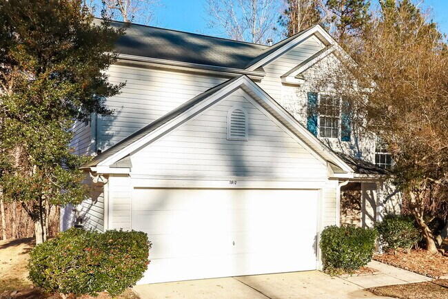 Foto del edificio - 1912 Waters Trail Dr