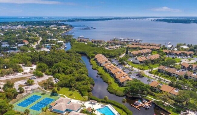 Close to waterfront - 1350 NE 14th Ct
