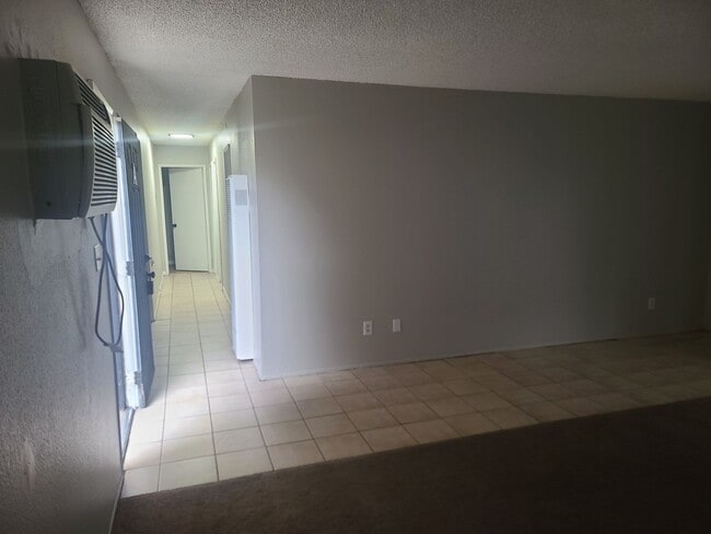 Building Photo - 1079 Patterson Ave