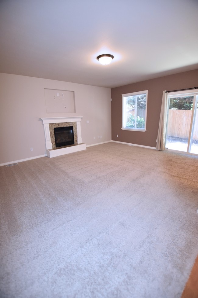 living room - 203 161st Pl SE