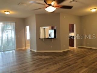 Building Photo - 1506 Hillview Ln