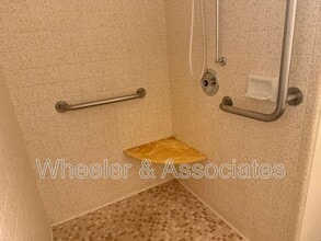 Building Photo - 2650 Jefferson Ave