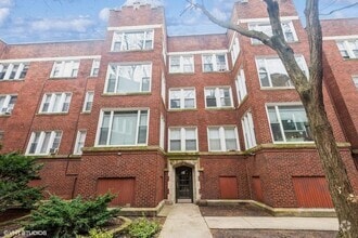 Building Photo - 6585 N Lakewood Ave