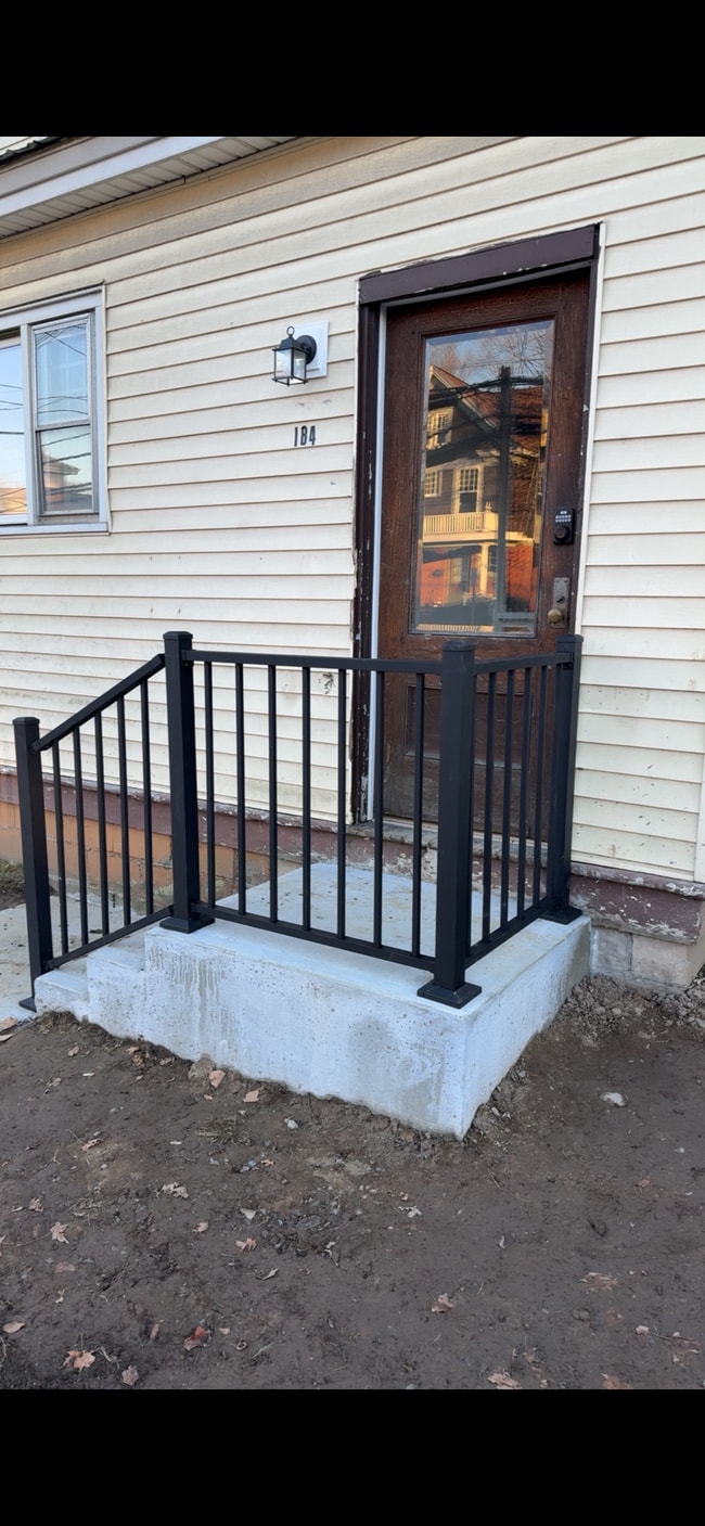 Foto del edificio - 184 Church St