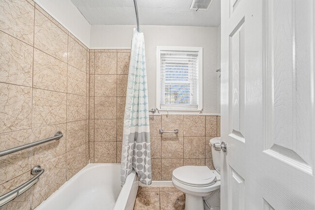 Foto del edificio - 1318 55th St