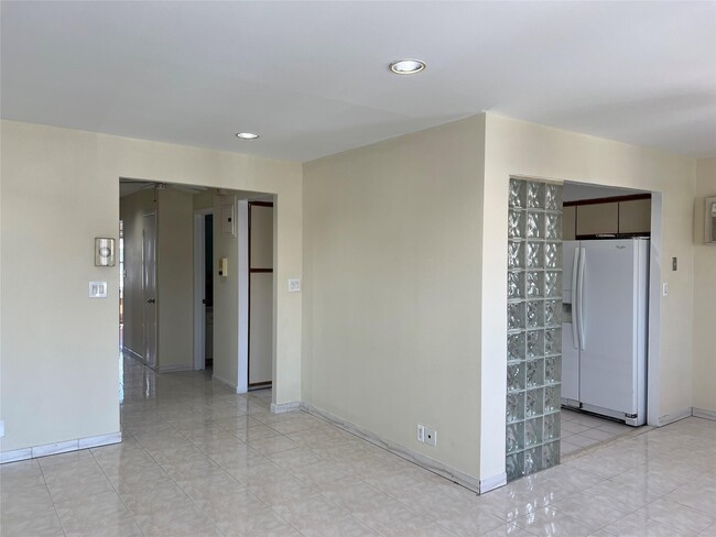Foto del edificio - 146-44 25th Dr