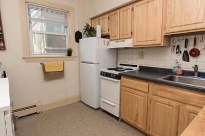 Building Photo - 1466 Tremont St