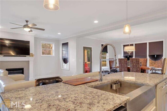 Foto del edificio - 1398 Marion St SE