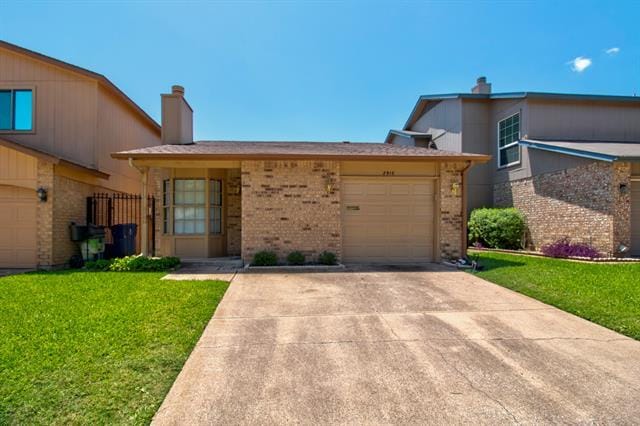 Building Photo - 2918 Nova Dr