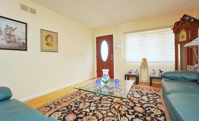 Foto del edificio - 197 Winchester Ave