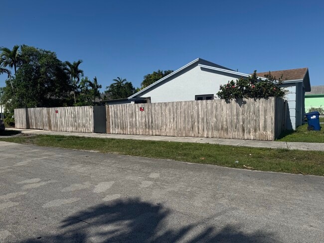 Building Photo - 12237 SW 193rd St