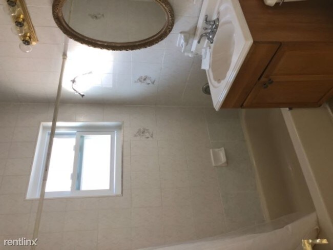 Foto del edificio - 1851 73rd St