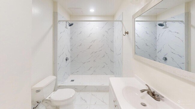 Building Photo - 45 Henry Ave