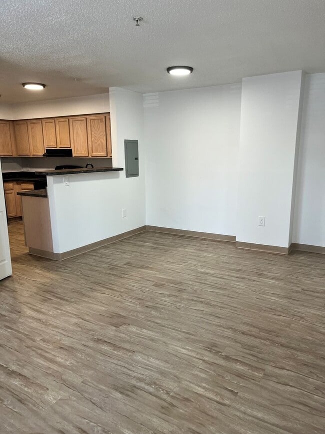 Photo - 35 Willow St Apartment