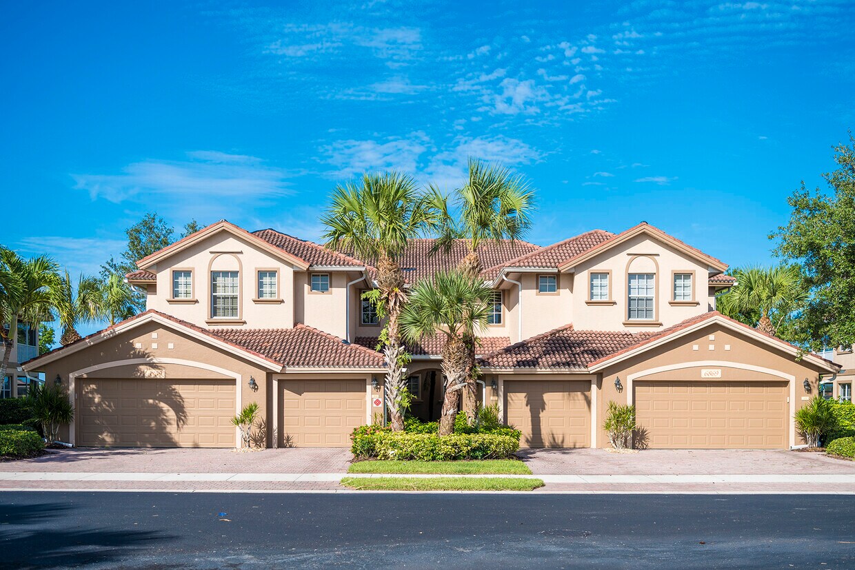 6869 Ascot Dr, Naples, FL 34113 House Rental in Naples, FL