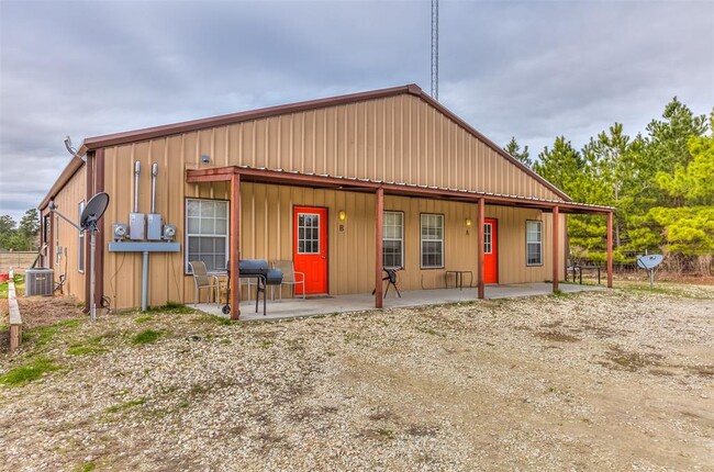 Building Photo - 1297 FM247