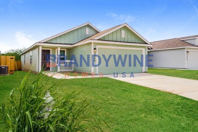 Building Photo - 50% OFF! No Application Fees - Move-in by ...