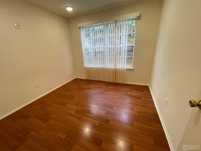 Building Photo - 220 Copeley Way