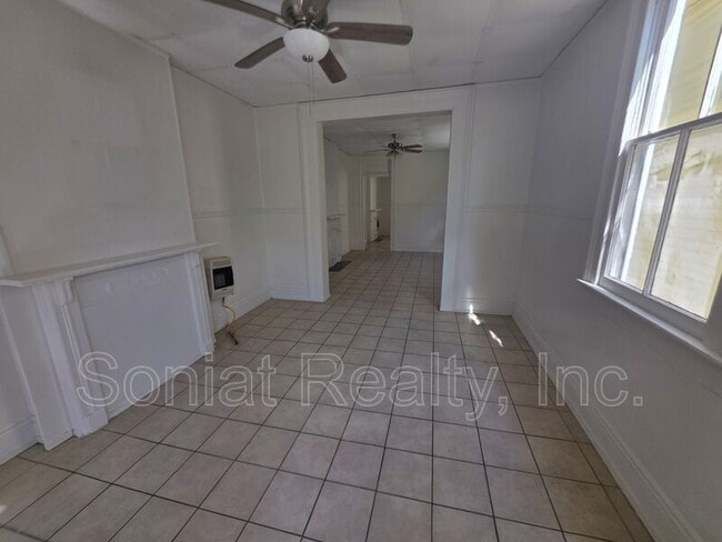 Photo - 3513 Cleveland Ave Apartment