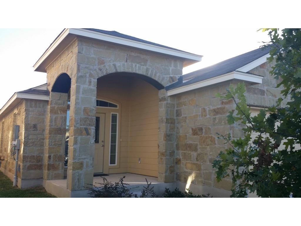Foto principal - 2421 McDonald Way