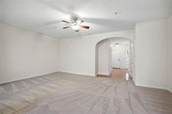 family room - 338 Azalea Cir