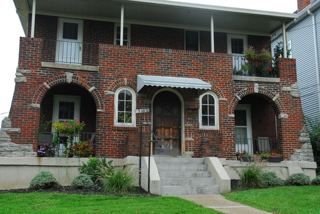 Foto del edificio - 3102 Troy Ave