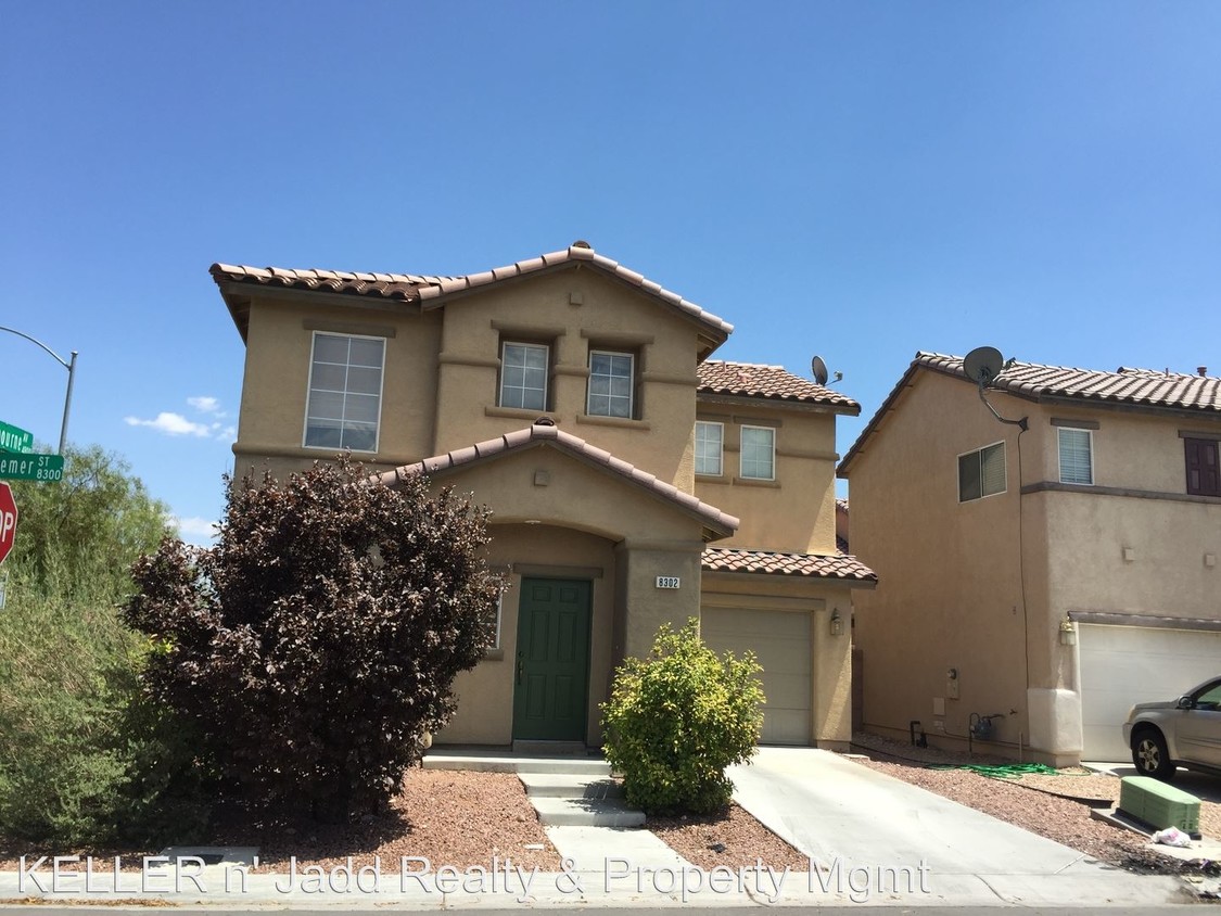 Foto principal - 8302 Oppenheimer St