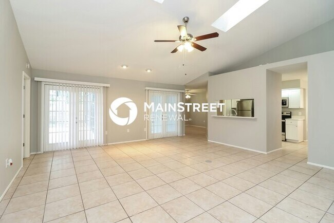 Foto del edificio - 3 Bedroom Pet-Friendly Home in Sarasota, FL with Main Street Renewal
