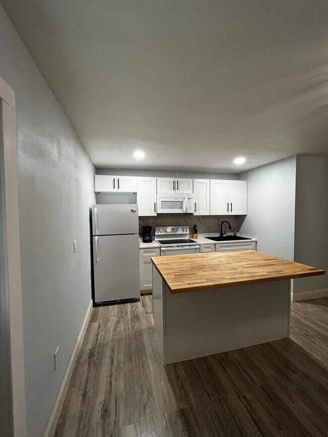 Foto del edificio - 4877 30th St SW