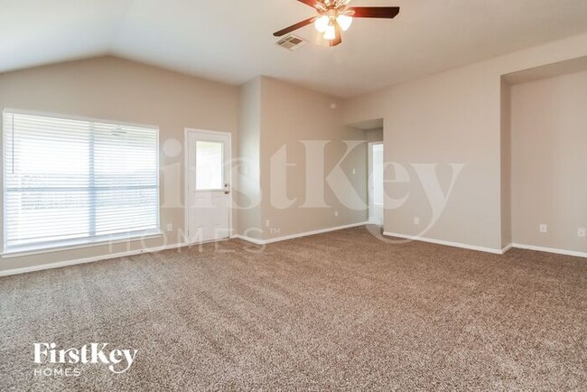 Building Photo - 8814 Sombrero Ln