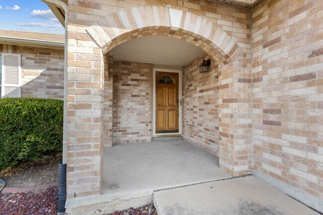 Foto del edificio - Charming Home Awaits: Spacious & Modern Living in a Prime Location