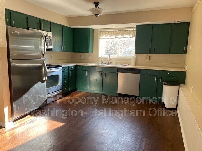 Foto del edificio - 2819 Wilson Ave