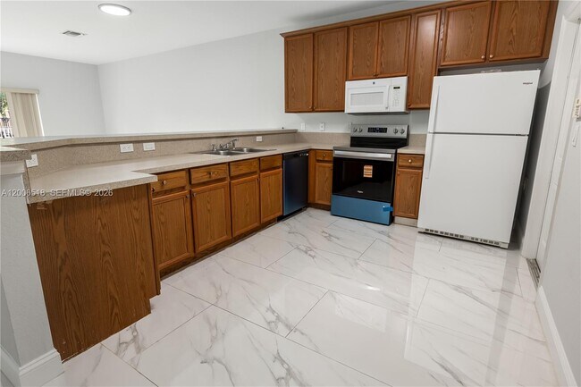 Foto del edificio - 2707 NW 80th Ave