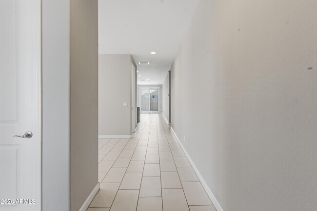 Foto del edificio - 13505 W Remuda Dr