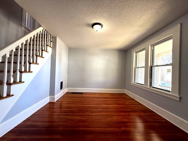 Foto del edificio - 732 Brooks St