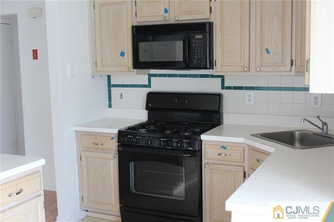 Foto del edificio - 2401 Jesse Way