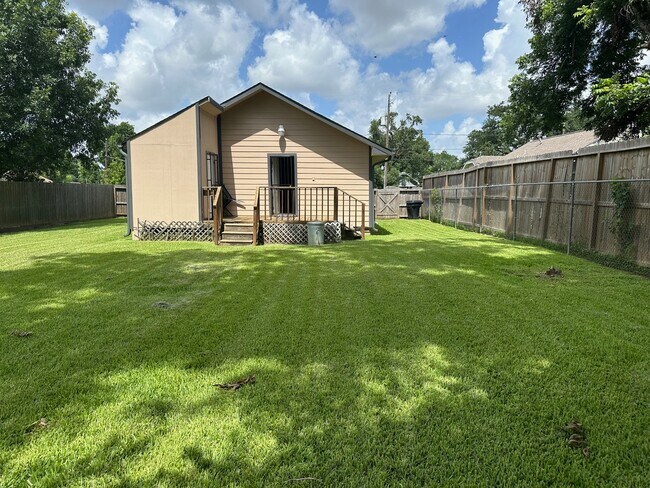 Foto del edificio - 3914 Kashmere St