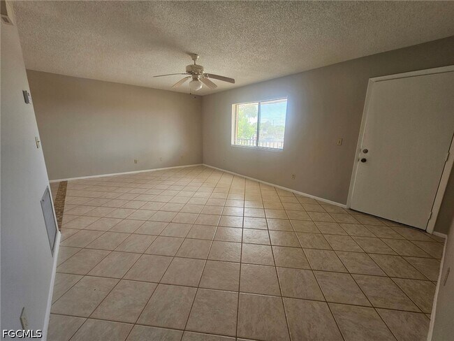 Foto del edificio - 1221 SE 46th Ln